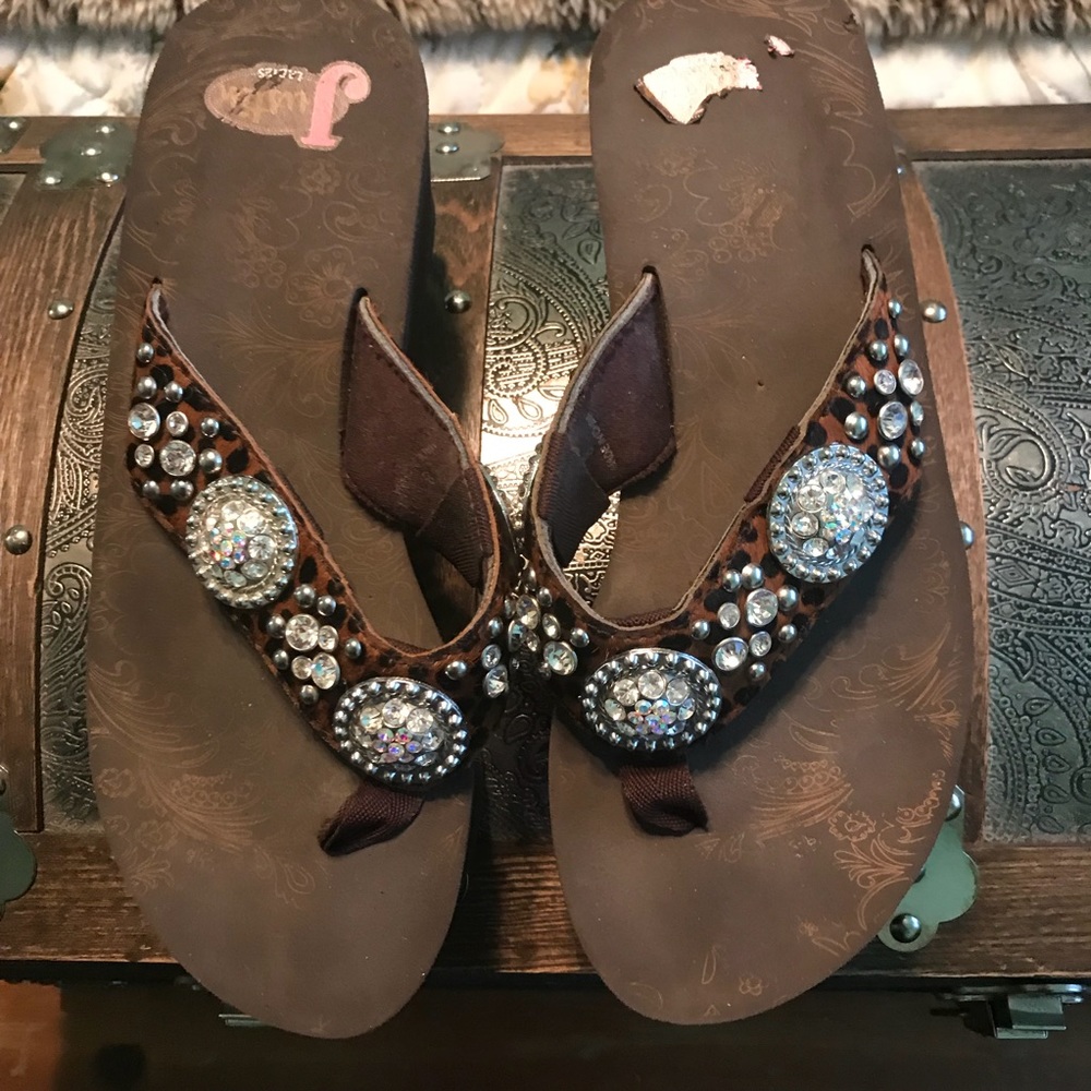 Justin bling flip flop size 7/8.